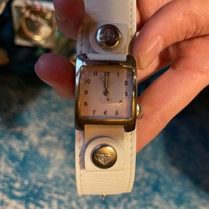 Roxy Watch With 2 Straps